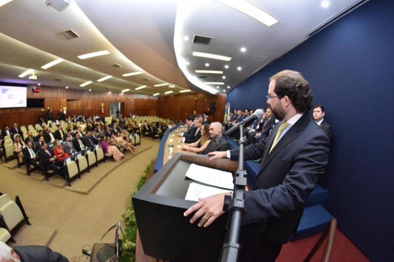 “Lei de Abuso de Autoridade será pauta do colégio de presidentes de conselhos seccionais da OAB”, afirma Lúcio Flávio