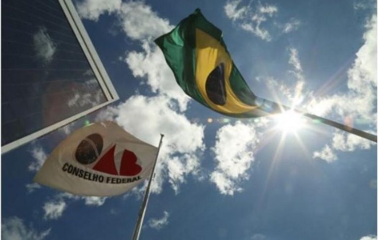 OAB quer o fim da cobrança por cheque especial não utilizado