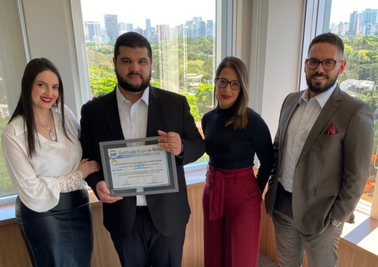 Sociedade de advogados Eckermann | Yaegashi | Santos recebe, pela primeira vez, prêmio de  Excelência & Qualidade Top Of Quality Brazil 2021