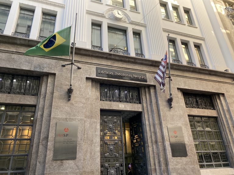 Gabriela Prioli abre o mês dedicado as mulheres na AASP