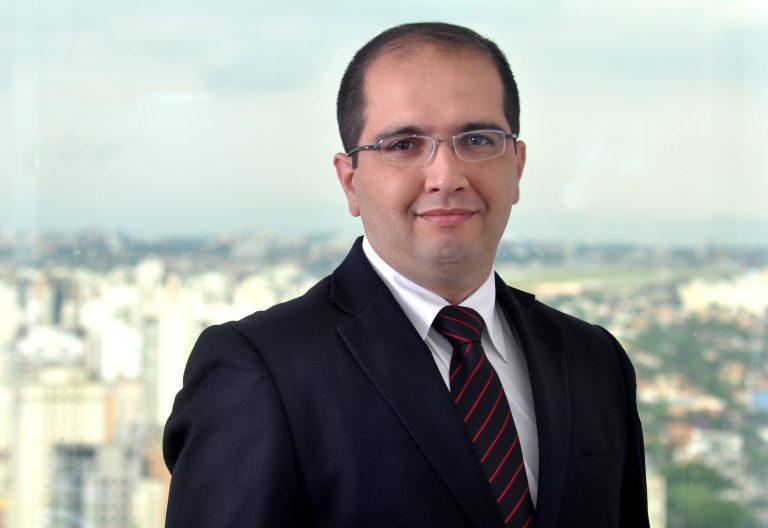 Dúvidas tributárias: posso mudar a sede de minha empresa para pagar menos impostos?