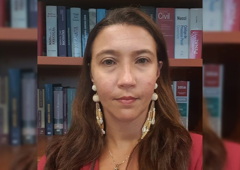 Conselheira do IPAM recebe prêmio por atuação em Justiça Restaurativa na OAB de Santo Amaro