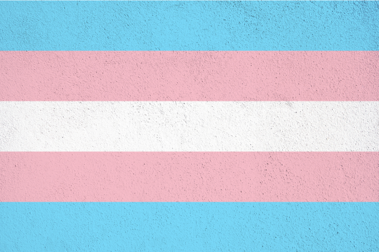 Mês da Diversidade: conheça os direitos das pessoas transgênero na saúde