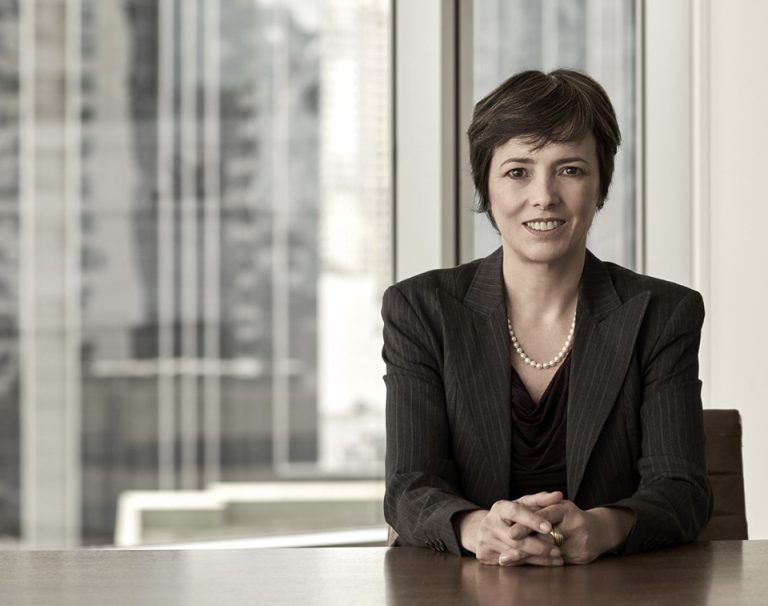 Empresas devem atuar diretamente para ajudar a evitar casos de assédio sexual no trabalho; confira dicas