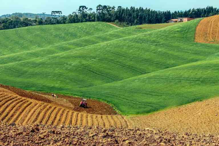 Regularização fundiária pode virar nova política de crédito no Brasil