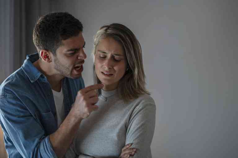 TJGO absolve homem acusado de violência doméstica que seria morto a mando da esposa, após briga em condomínio de luxo em Goiânia