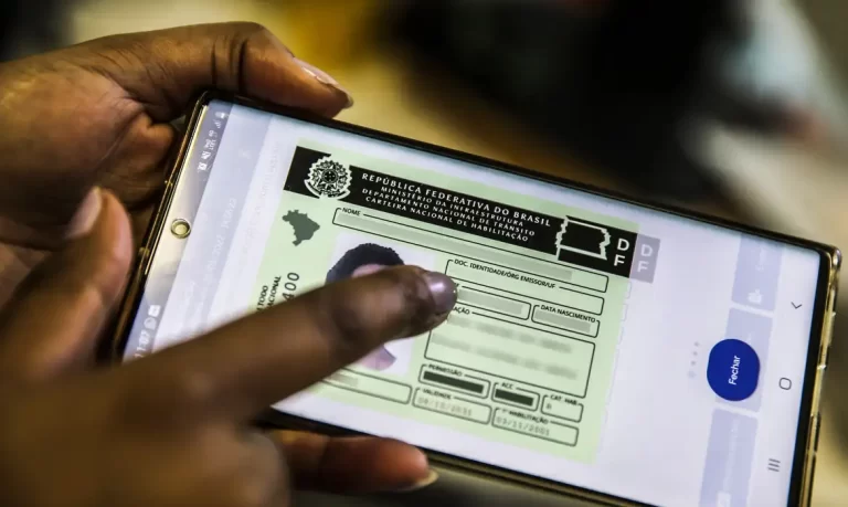 Governo abre consulta pública para acabar com obrigatoriedade de autoescola na obtenção da CNH