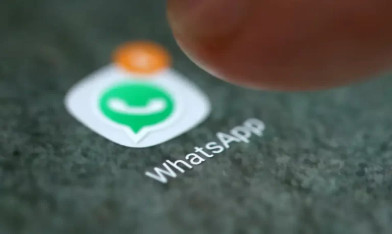 Brasileiro está falando menos de política no WhatsApp, aponta estudo