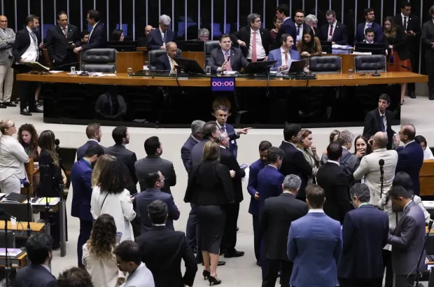 Congresso Nacional aprova LDO 2026 com meta de superávit de R$ 34,3 bilhões